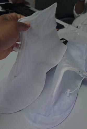 Reusable Waterproof PVC Shoe Covers – Easy-to-Wear & Portable (All Sizes)
